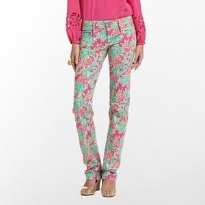 Lilly Pulitzer Pineapple Print Worth Straight Jeans